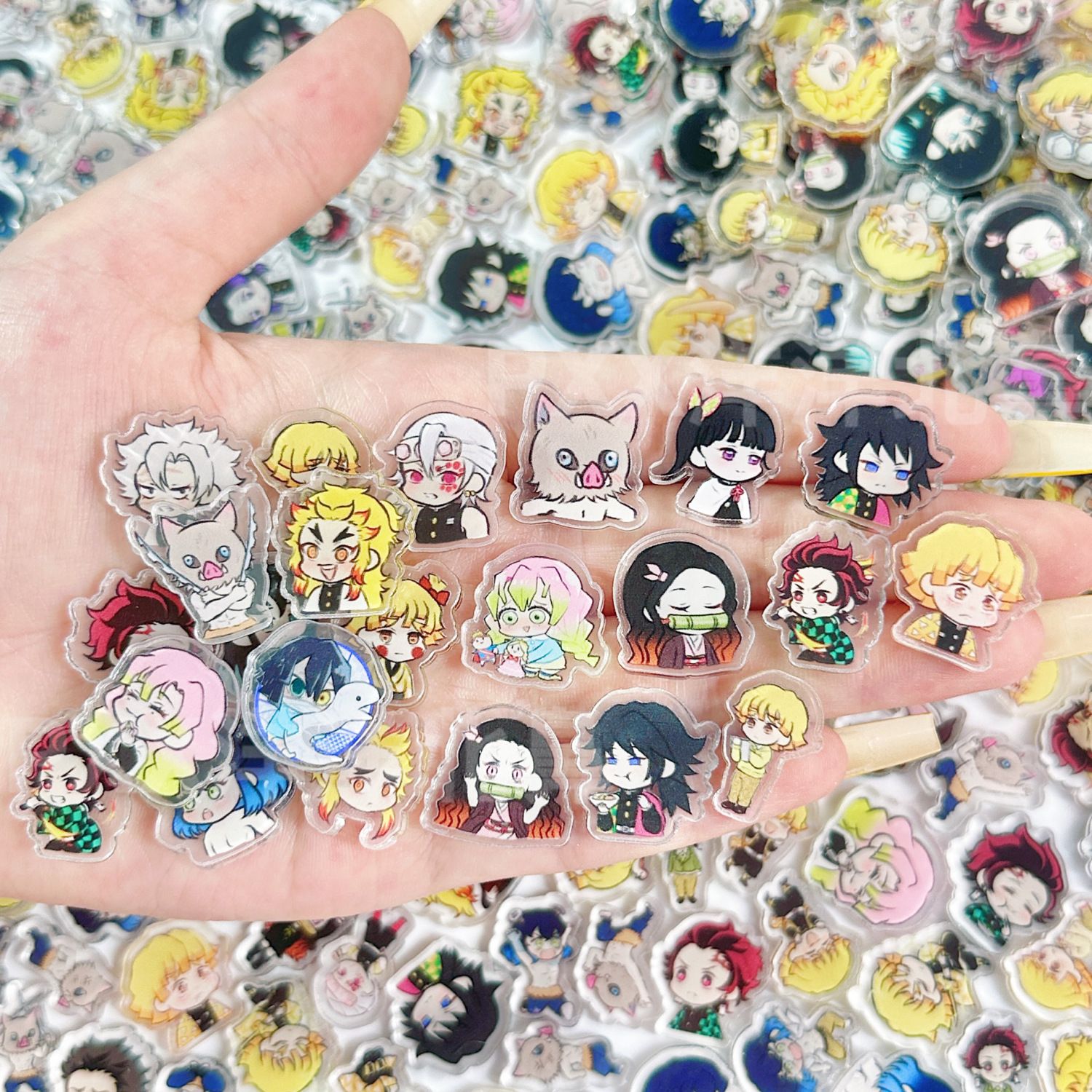50/100 Piezas de Láminas Acríl - Anime Cosplay Demon Slayer reseña y precio