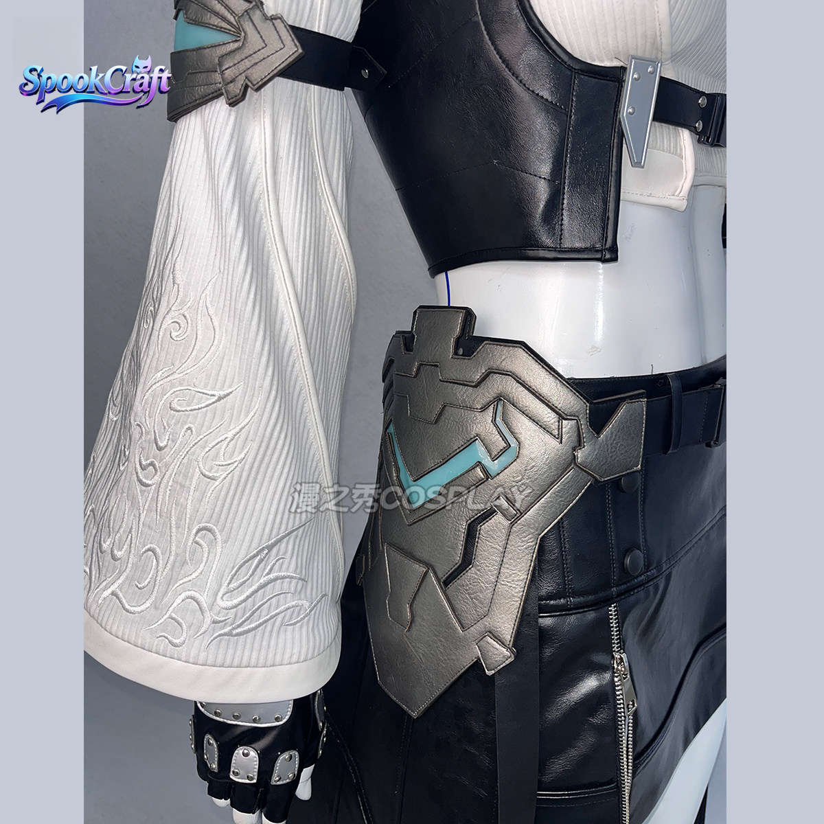 Disfraz completo de Cosplay de - Cosplay Anime Black reseña y precio