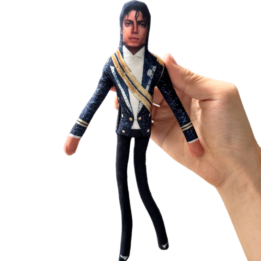 Muñeco de Peluche de Michael J - Anime Cosplay Sus reseña y precio