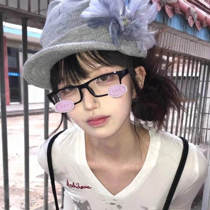 Lentes de Sol Transparentes Es - Anime Cosplay Girl Photo reseña y precio